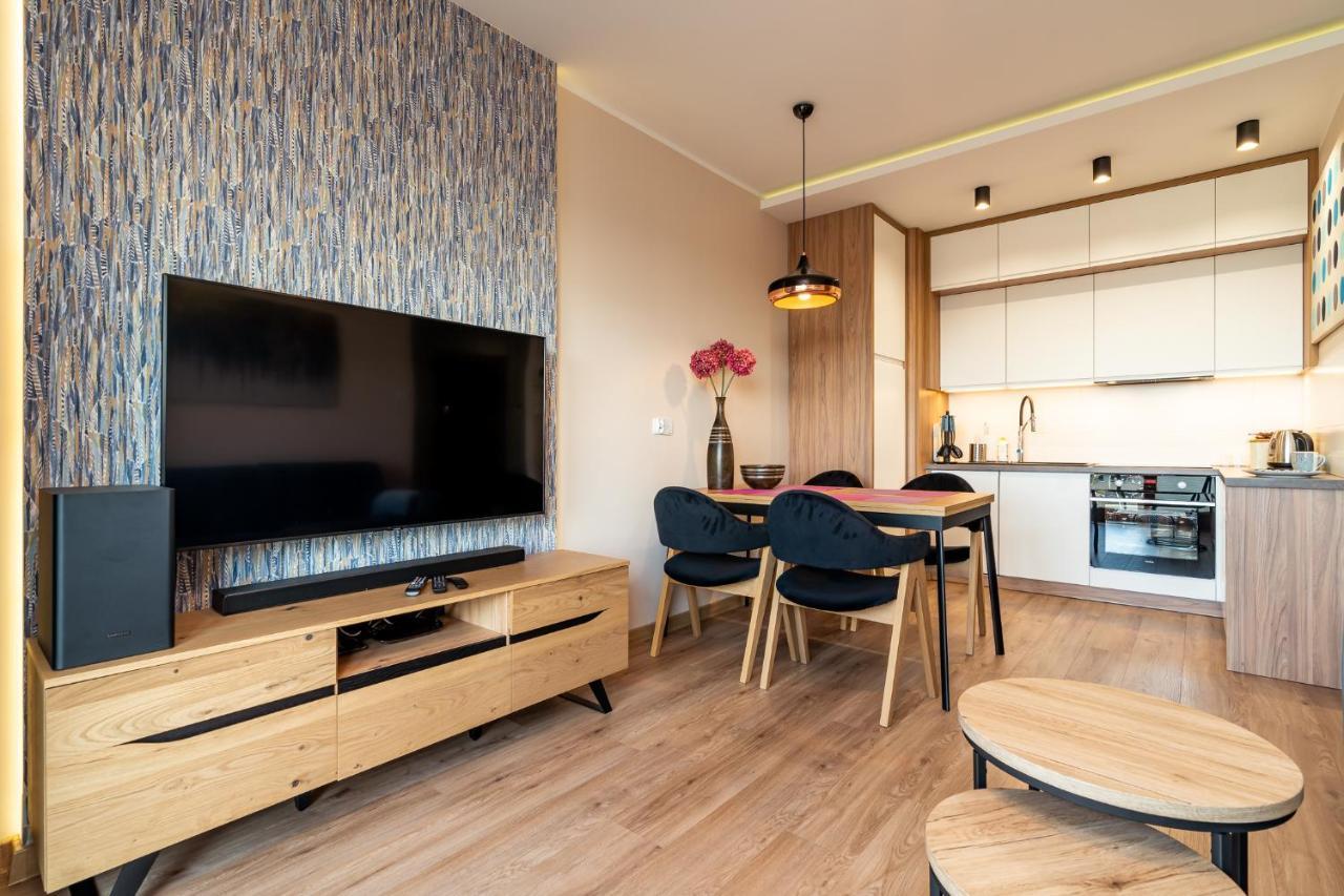 Apartamenty W Gdansku - Zajezdnia Wrzeszcz, Grudziadzka 4B Екстер'єр фото