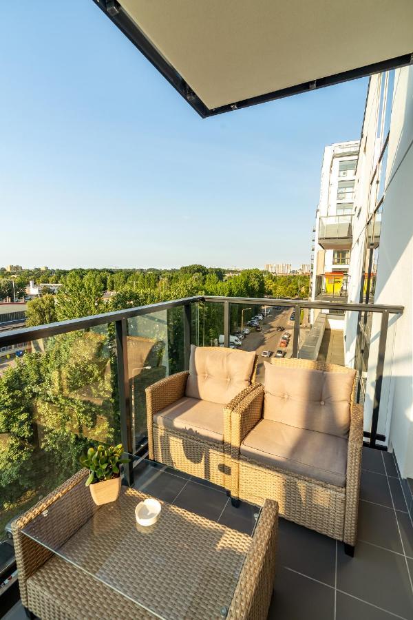 Apartamenty W Gdansku - Zajezdnia Wrzeszcz, Grudziadzka 4B Екстер'єр фото